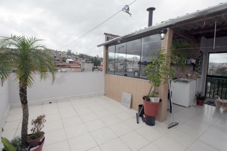 Casa à venda com 100m², 2 quartos e 1 vagaCobertura