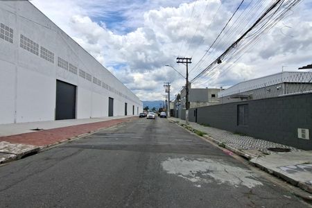 Casa de condomínio para alugar com 44m², 1 quarto e 1 vagaVista da Rua
