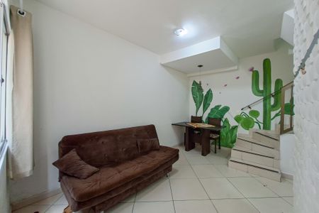 Casa de condomínio para alugar com 44m², 1 quarto e 1 vagaSala