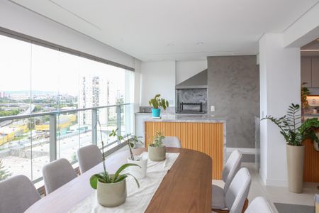 Apartamento para alugar com 150m², 2 quartos e 2 vagas Apartamento para alugar com 150m², 2 quartos e 2 vagasSala