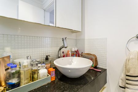 Apartamento à venda com 87m², 2 quartos e 1 vagaBanheiro da Suíte