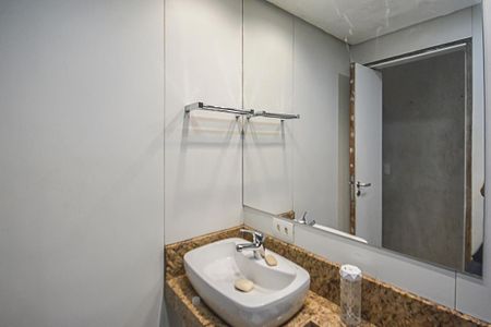 Apartamento à venda com 164m², 3 quartos e 2 vagasBanheiro 