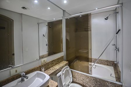 Apartamento à venda com 164m², 3 quartos e 2 vagasBanheiro da suíte 