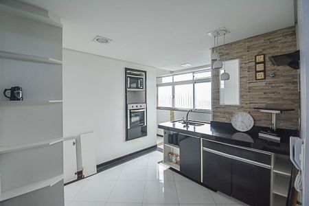 Apartamento à venda com 164m², 3 quartos e 2 vagasCozinha 