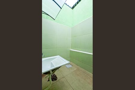 Casa para alugar com 70m², 2 quartos e 1 vaga Casa para alugar com 70m², 2 quartos e 1 vagaÁrea de Serviço