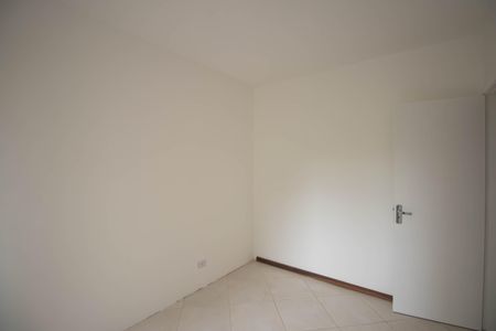 Quarto 1 de apartamento para alugar com 2 quartos, 70m² em Colubandê, São Gonçalo