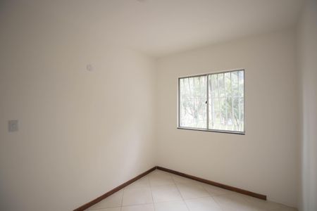 Quarto 1 de apartamento para alugar com 2 quartos, 70m² em Colubandê, São Gonçalo