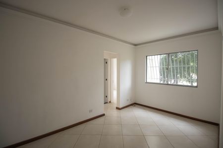 Sala de apartamento para alugar com 2 quartos, 70m² em Colubandê, São Gonçalo