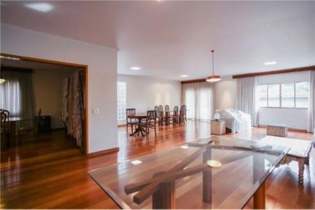 Foto 03 de casa à venda com 4 quartos, 432m² em Vila Madalena, São Paulo