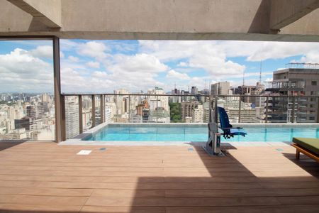 Apartamento à venda com 145m², 4 quartos e 2 vagasÁrea comum - Piscina