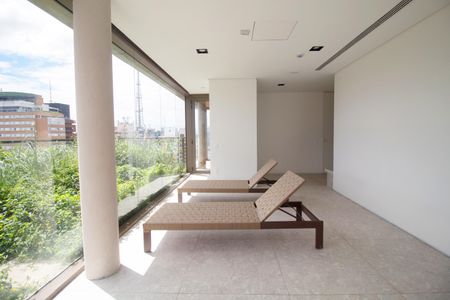 Apartamento à venda com 145m², 4 quartos e 2 vagasÁrea comum