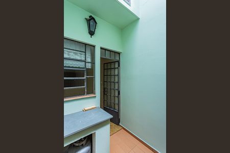 Casa à venda com 150m², 3 quartos e 3 vagas Casa à venda com 150m², 3 quartos e 3 vagasQuintal