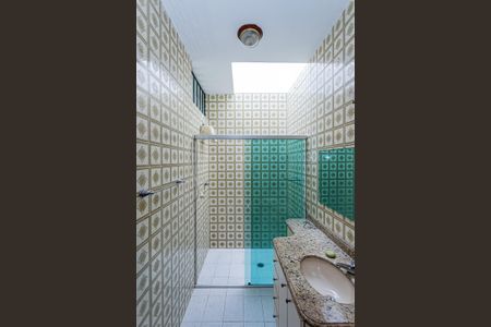 Casa à venda com 150m², 3 quartos e 3 vagas Casa à venda com 150m², 3 quartos e 3 vagasBanheiro suite 1