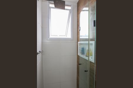 Apartamento à venda com 45m², 2 quartos e sem vaga Apartamento à venda com 45m², 2 quartos e sem vagaBanheiro