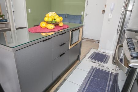 Apartamento à venda com 45m², 2 quartos e sem vaga Apartamento à venda com 45m², 2 quartos e sem vagaCozinha e Área de Serviço