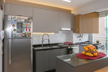 Apartamento à venda com 45m², 2 quartos e sem vaga Apartamento à venda com 45m², 2 quartos e sem vagaCozinha e Área de Serviço