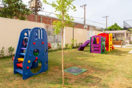 Apartamento à venda com 45m², 2 quartos e sem vaga Apartamento à venda com 45m², 2 quartos e sem vagaÁrea comum - Playground