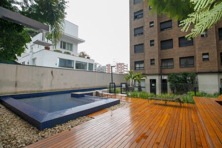 Apartamento à venda com 54m², 2 quartos e 1 vaga Apartamento à venda com 54m², 2 quartos e 1 vagaÁrea Comum - Piscina