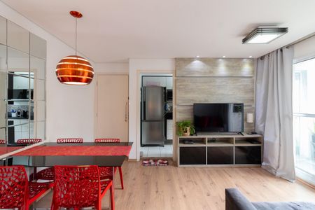 Sala de apartamento à venda com 2 quartos, 60m² em Jardim das Vertentes, São Paulo