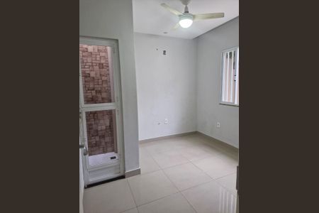 Sala de casa à venda com 3 quartos, 280m² em Anil, Rio de Janeiro