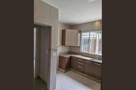 Cozinha de casa à venda com 3 quartos, 280m² em Anil, Rio de Janeiro