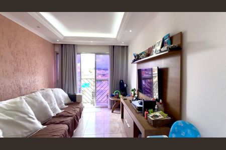 Sala  de apartamento à venda com 3 quartos, 72m² em Picanço, Guarulhos