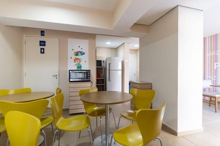 Apartamento à venda com 80m², 3 quartos e 1 vaga Apartamento à venda com 80m², 3 quartos e 1 vagaSalão de Festas 2