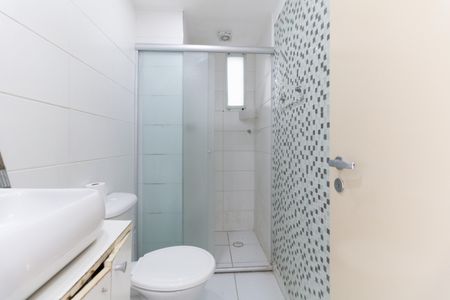Apartamento à venda com 80m², 3 quartos e 1 vaga Apartamento à venda com 80m², 3 quartos e 1 vagaBanheiro