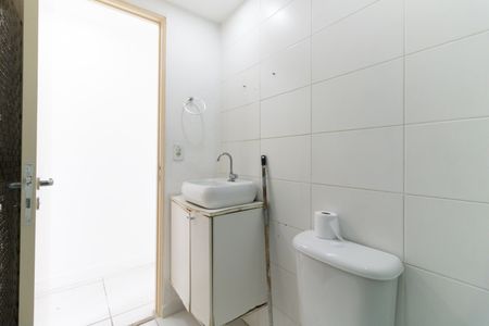 Apartamento à venda com 80m², 3 quartos e 1 vaga Apartamento à venda com 80m², 3 quartos e 1 vagaBanheiro