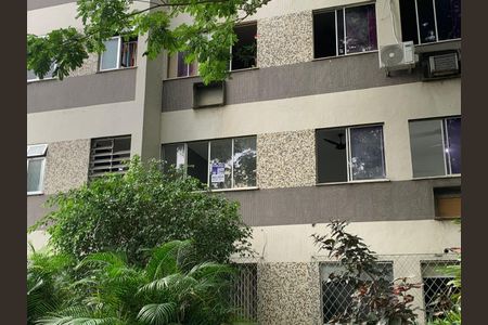 Apartamento para alugar com 54m², 2 quartos e 1 vaga