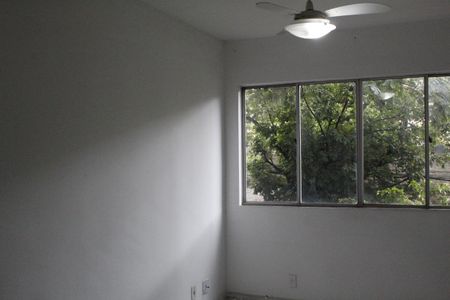 Sala de apartamento para alugar com 2 quartos, 54m² em Freguesia (jacarepaguá), Rio de Janeiro
