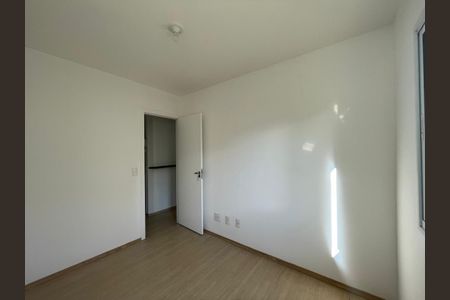 Apartamento para alugar com 2 quartos, 54m² em Jardim Santa Izabel, Cotia