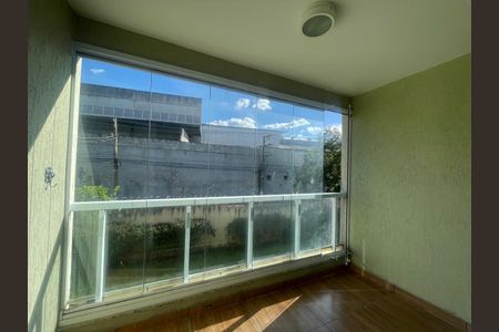 Apartamento para alugar com 2 quartos, 54m² em Jardim Santa Izabel, Cotia