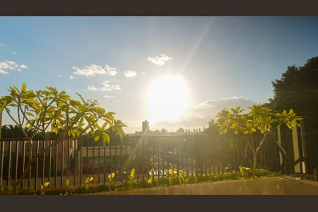 Apartamento para alugar com 70m², 2 quartos e 1 vaga Apartamento para alugar com 70m², 2 quartos e 1 vagaVista da Rua