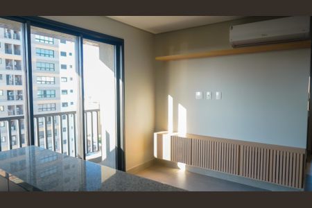 Apartamento para alugar com 70m², 2 quartos e 1 vaga Apartamento para alugar com 70m², 2 quartos e 1 vagaSala