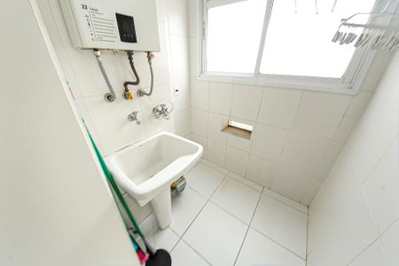 Apartamento para alugar com 62m², 2 quartos e 1 vagaÁrea de Serviço