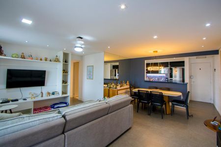 Apartamento à venda com 115m², 3 quartos e 2 vagasSala