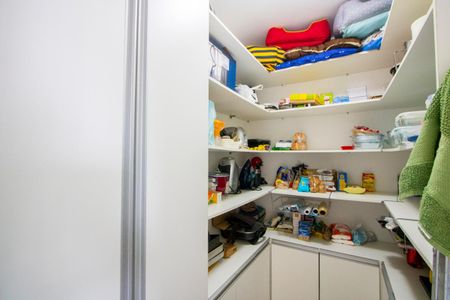 Apartamento à venda com 115m², 3 quartos e 2 vagasÁrea de serviço - Despensa