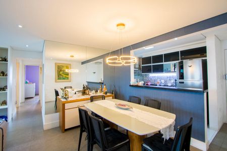 Apartamento à venda com 115m², 3 quartos e 2 vagasSala