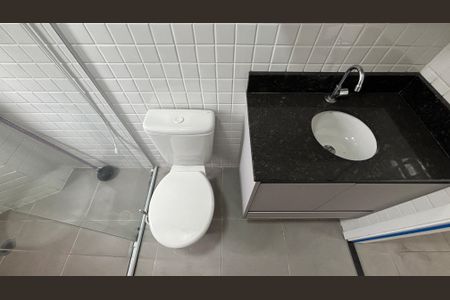 Studio para alugar com 35m², 1 quarto e 1 vaga Studio para alugar com 35m², 1 quarto e 1 vagaBanheiro