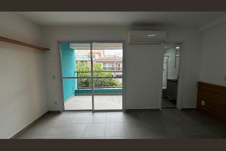 Studio para alugar com 35m², 1 quarto e 1 vaga Studio para alugar com 35m², 1 quarto e 1 vagaSala - Quarto