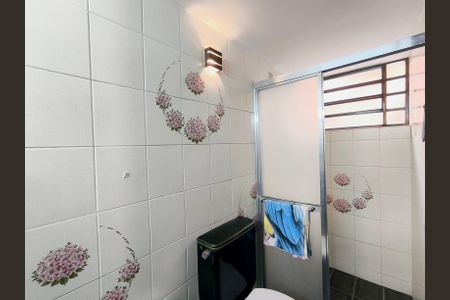 Casa à venda com 311m², 4 quartos e 5 vagasBanheiro do Escritório