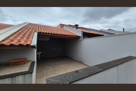 Casa de condomínio à venda com 143m², 3 quartos e 2 vagasCobertura