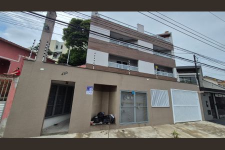 Casa de condomínio à venda com 143m², 3 quartos e 2 vagasFachada