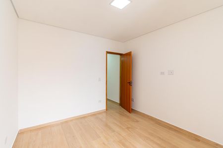 Casa à venda com 137m², 3 quartos e 2 vagasSuíte 2