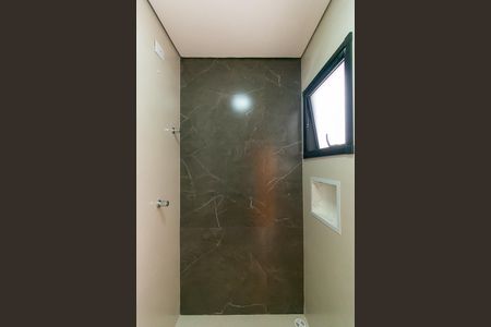 Casa à venda com 137m², 3 quartos e 2 vagasBanheiro da Suíte 2