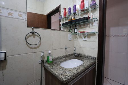 Casa à venda com 125m², 3 quartos e 1 vagaBanheiro de Baixo