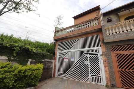 Casa à venda com 125m², 3 quartos e 1 vagaFachada
