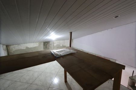 Casa à venda com 125m², 3 quartos e 1 vagaSotão