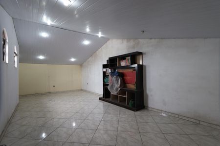 Casa à venda com 125m², 3 quartos e 1 vagaSotão